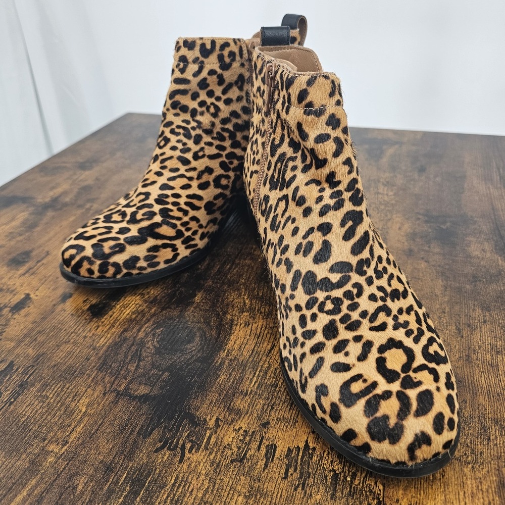 Vionic‎ Women's Clara Leopard Calf Hair Ankle Boots Size 7.5